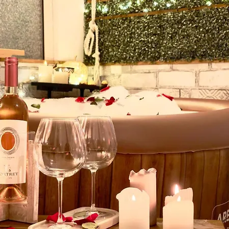 Saints & Sinners Romantic Jacuzzi