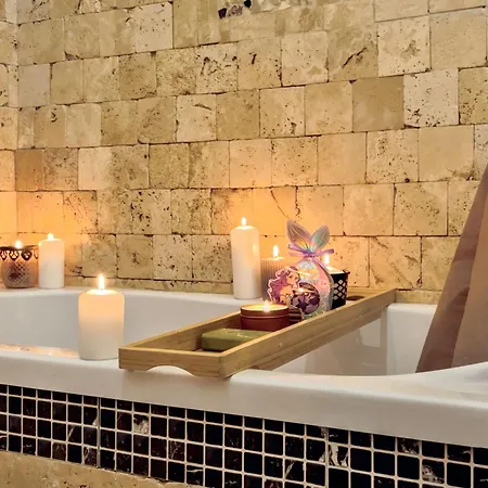 Saints & Sinners Romantic Jacuzzi Villa