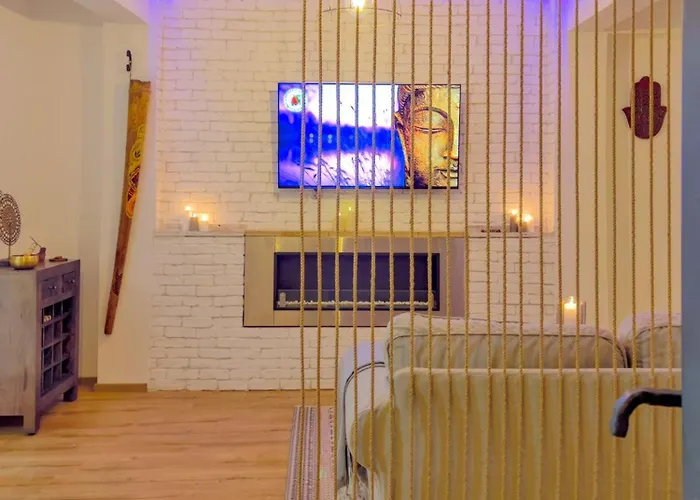 Saints & Sinners Romantic Jacuzzi Bucharest