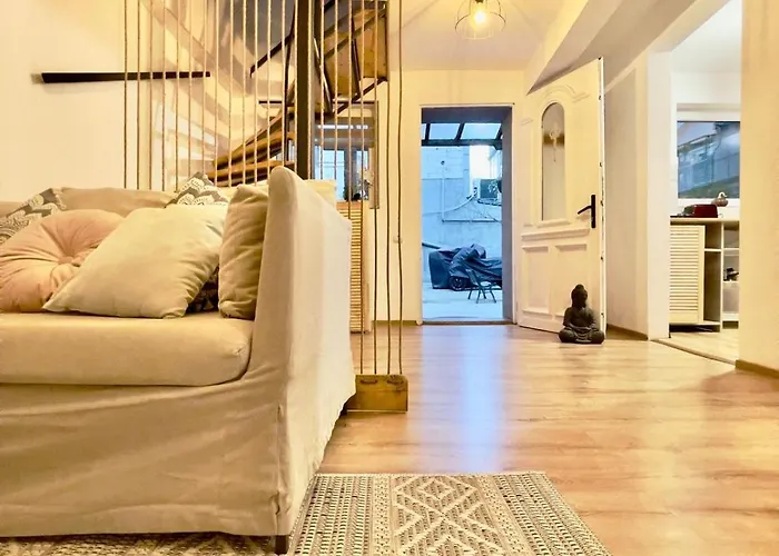 Saints & Sinners Romantic Jacuzzi *