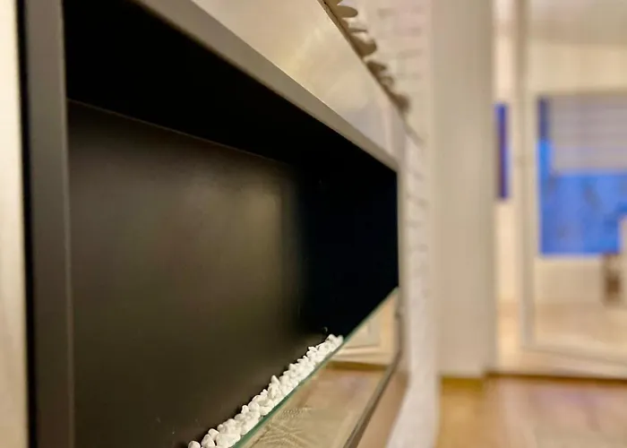 Villa Saints & Sinners Romantic Jacuzzi Bucharest